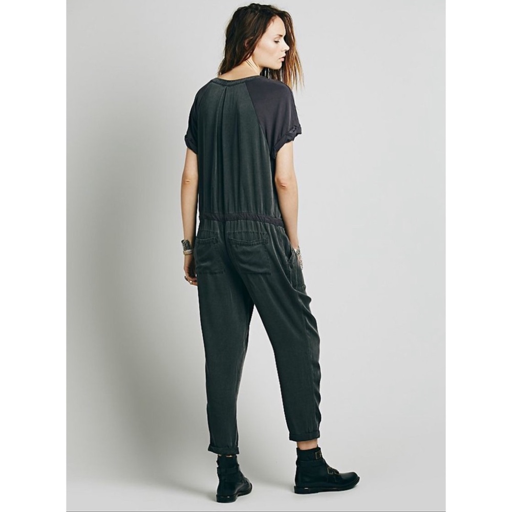 FREE PEOPLE Utility Jumpsuit in Washed Black NWT, Size Medium - Picture 2 of 10